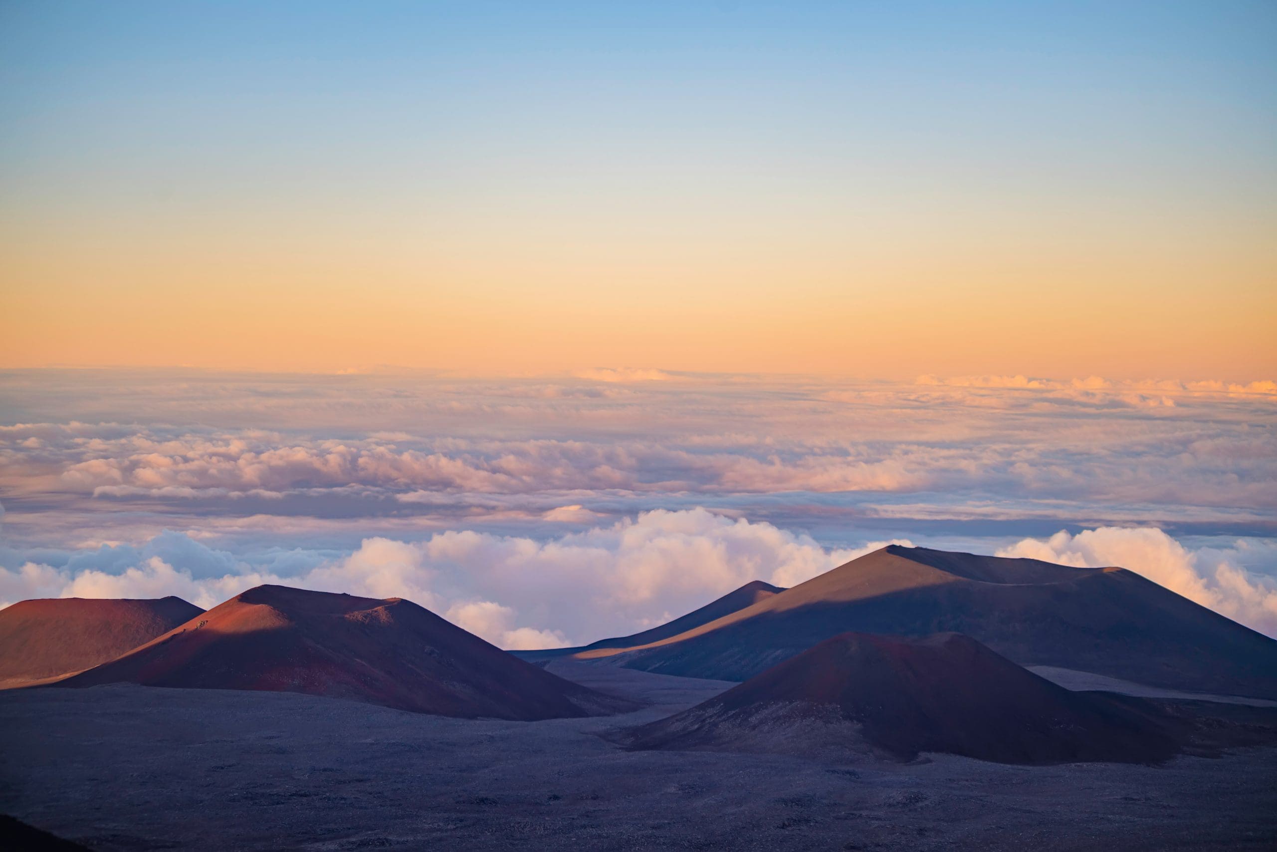Mauna Kea summit: The Tallest Mountain in Hawaii and the World
