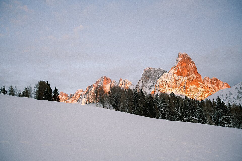 Mount Everest, view of its rugged terrain and icy slopes.